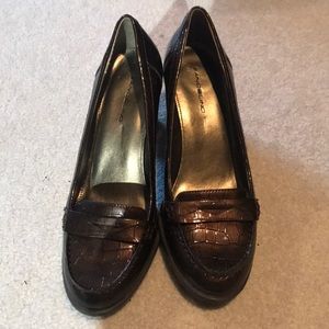 Bandolino Abenzio women’s penny loafer